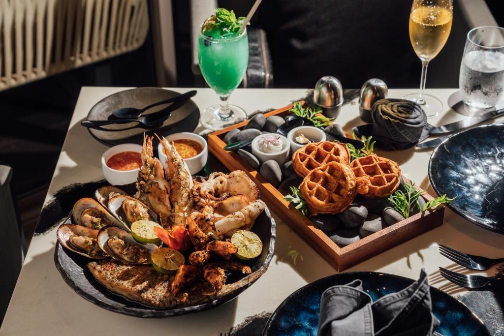 Тайланд, Джомтьен, 1-я линия до моря 