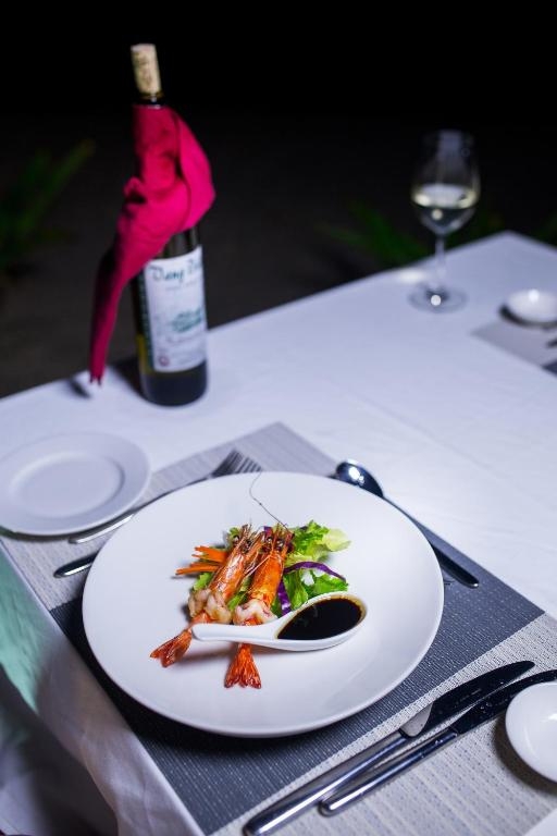 Вьетнам, Фантьет, 100 м до моря  