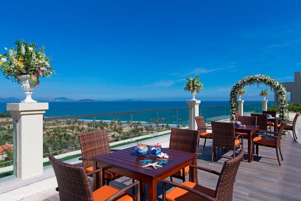 Китай, о. Хайнань, 1-я линия  