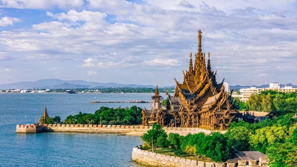 Тайланд, Паттайя, 100 м до моря.  
